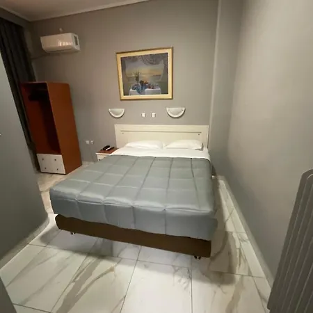 Hotel Acropole 2*