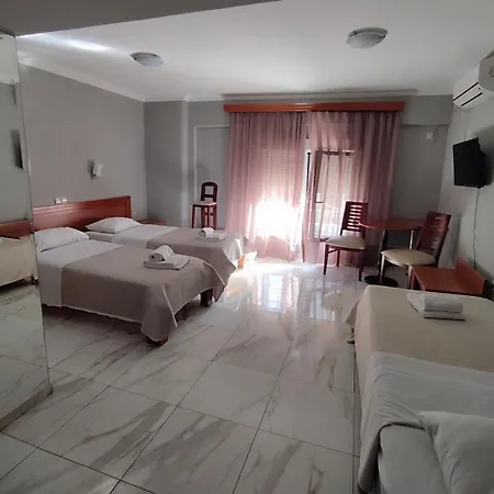 Acropole Hotel 2*