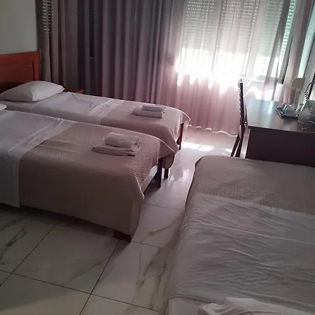 Hotel Acropole 2*