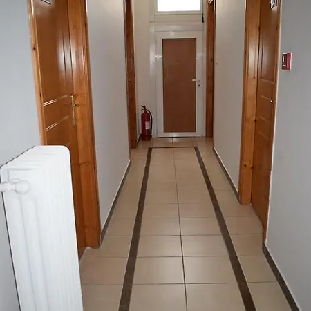 Acropole Hotel 2*